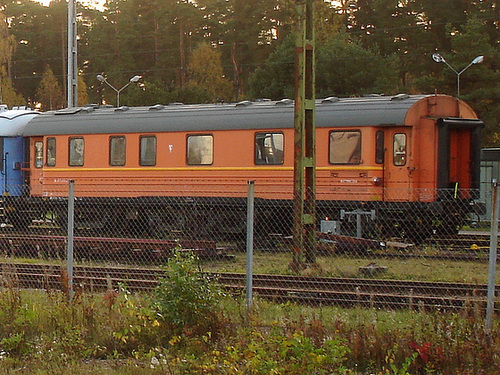 Wagon de train suédois /  Swedish train wagon -  Ängelholm / Suède - Sweden - 23 octobre 2008