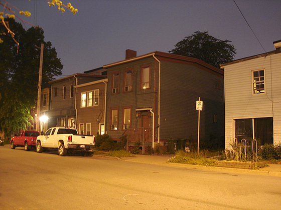 Halifax by the night  / Canada.  June / Juin 2008 - Photo originale