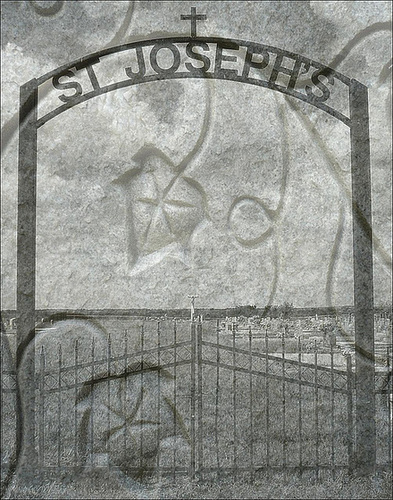 St-Joseph's cemetery / Texas. USA - 5 juillet 2010 - Création Leokät
