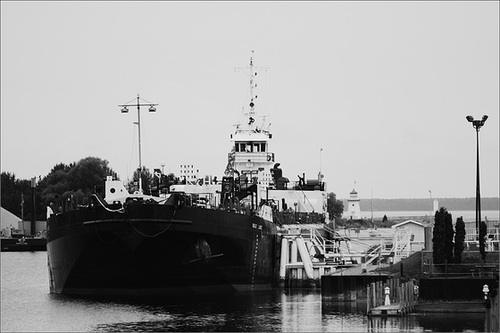Barge Great Lakes-Tug Michigan @ Cheboygan