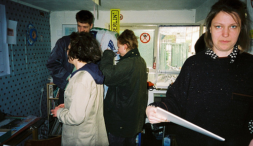 Nana Petzet in der Ausstellung im Kunstraum multi.trudi April 2001
